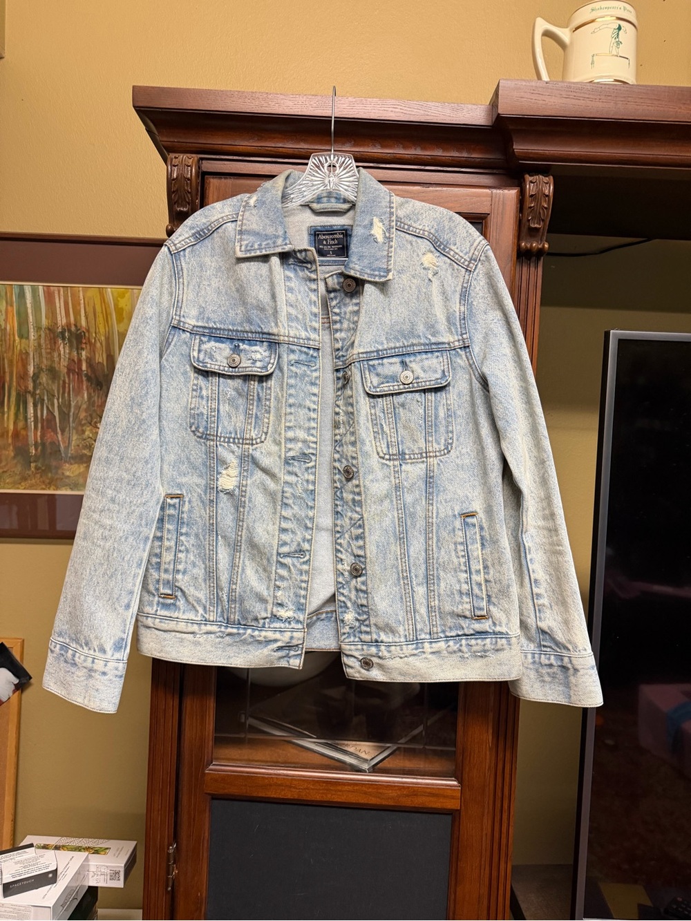 Oversized Abercrombie & Fitch Light Wash Distressed Denim Jacket